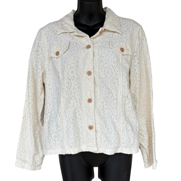 Coldwater Creek Jackets & Blazers - Cold water Creek Jacket Womens Sz M off white Embroidered Eyelet Lace preloved